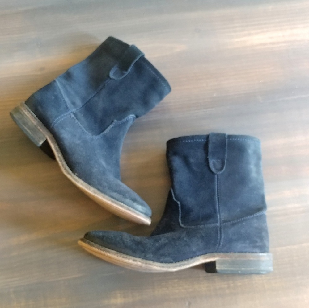 Zigi Girl navy leather suede ankle boots